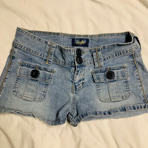 Cute Jean Shorts - Picture 1 of 3